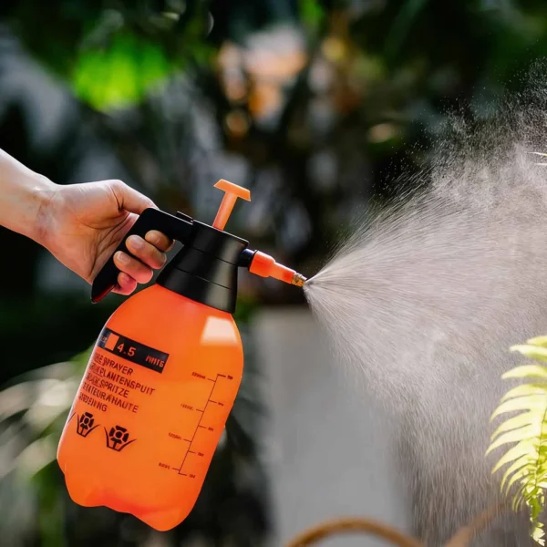 2L Garden Pressure Sprayer product view 05